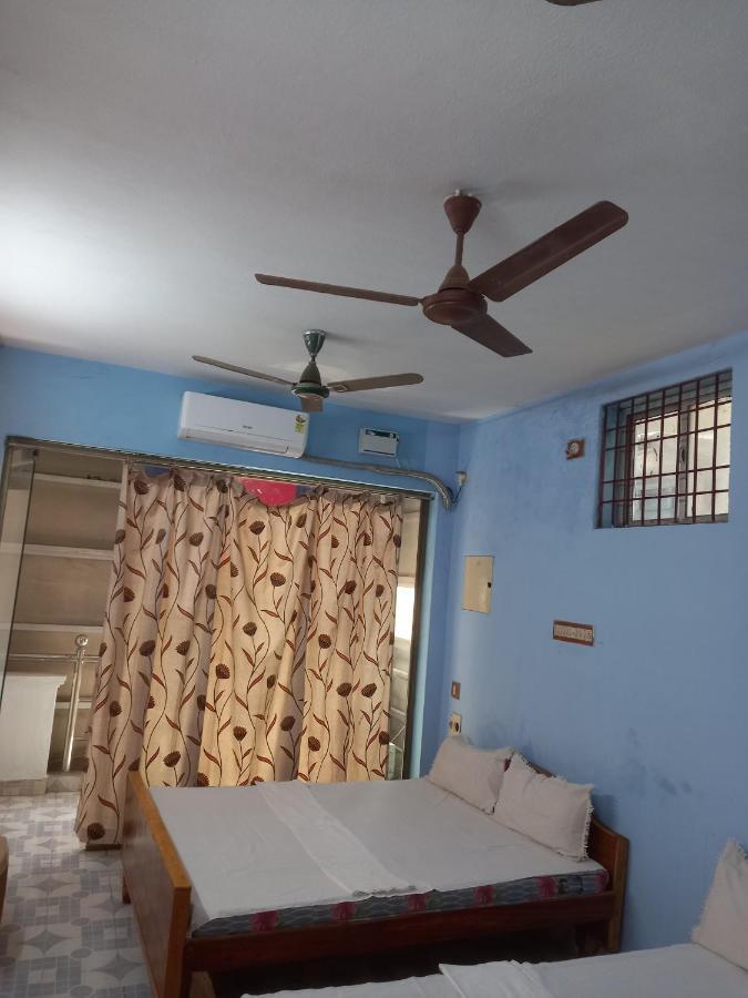 צ'ידמבראם Parisha Residency- Temple Side Hotel מראה חיצוני תמונה
