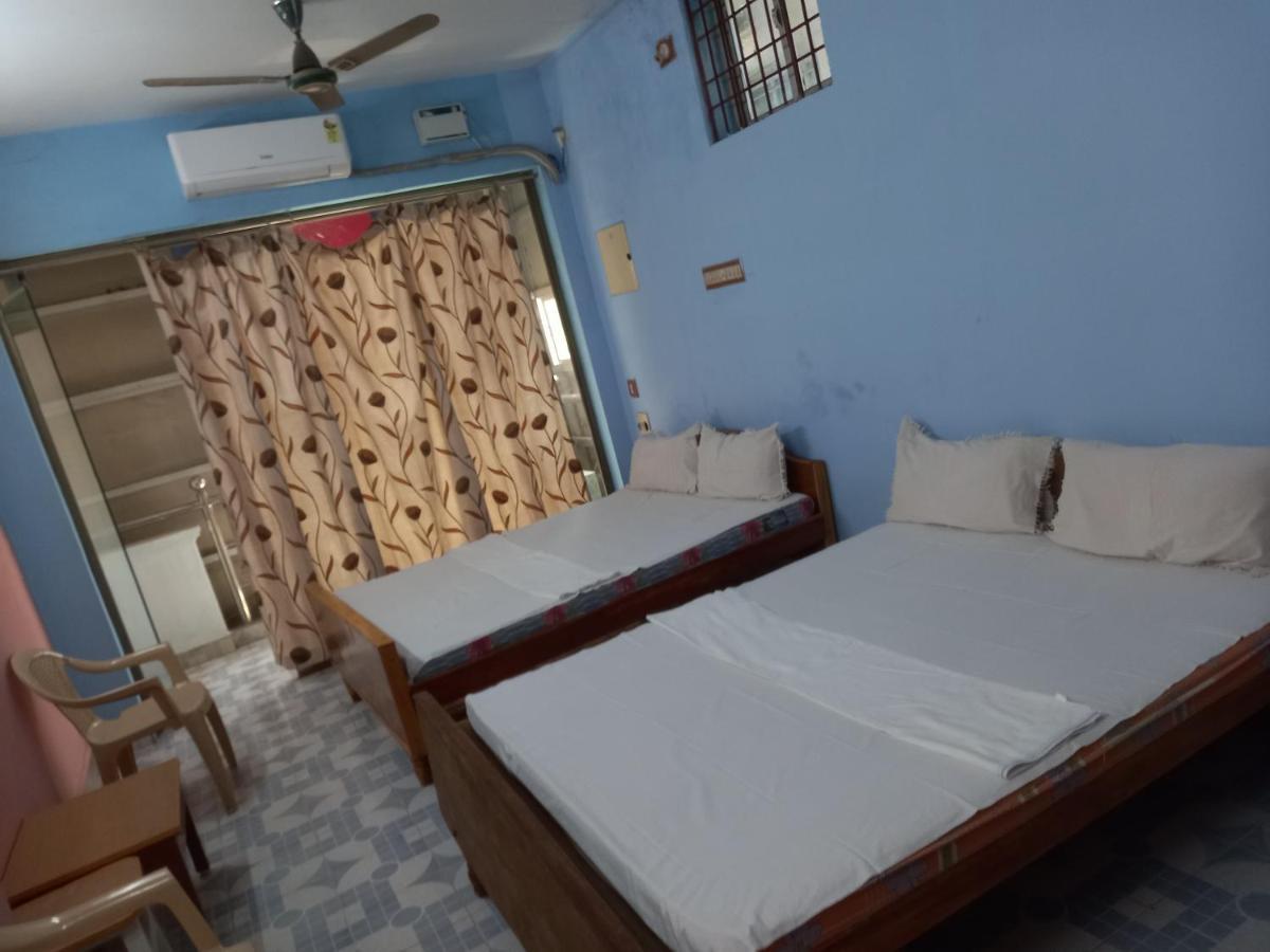 צ'ידמבראם Parisha Residency- Temple Side Hotel מראה חיצוני תמונה