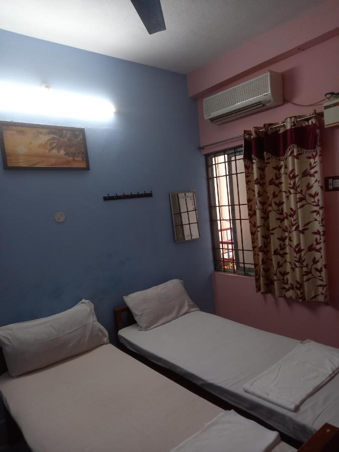 צ'ידמבראם Parisha Residency- Temple Side Hotel מראה חיצוני תמונה