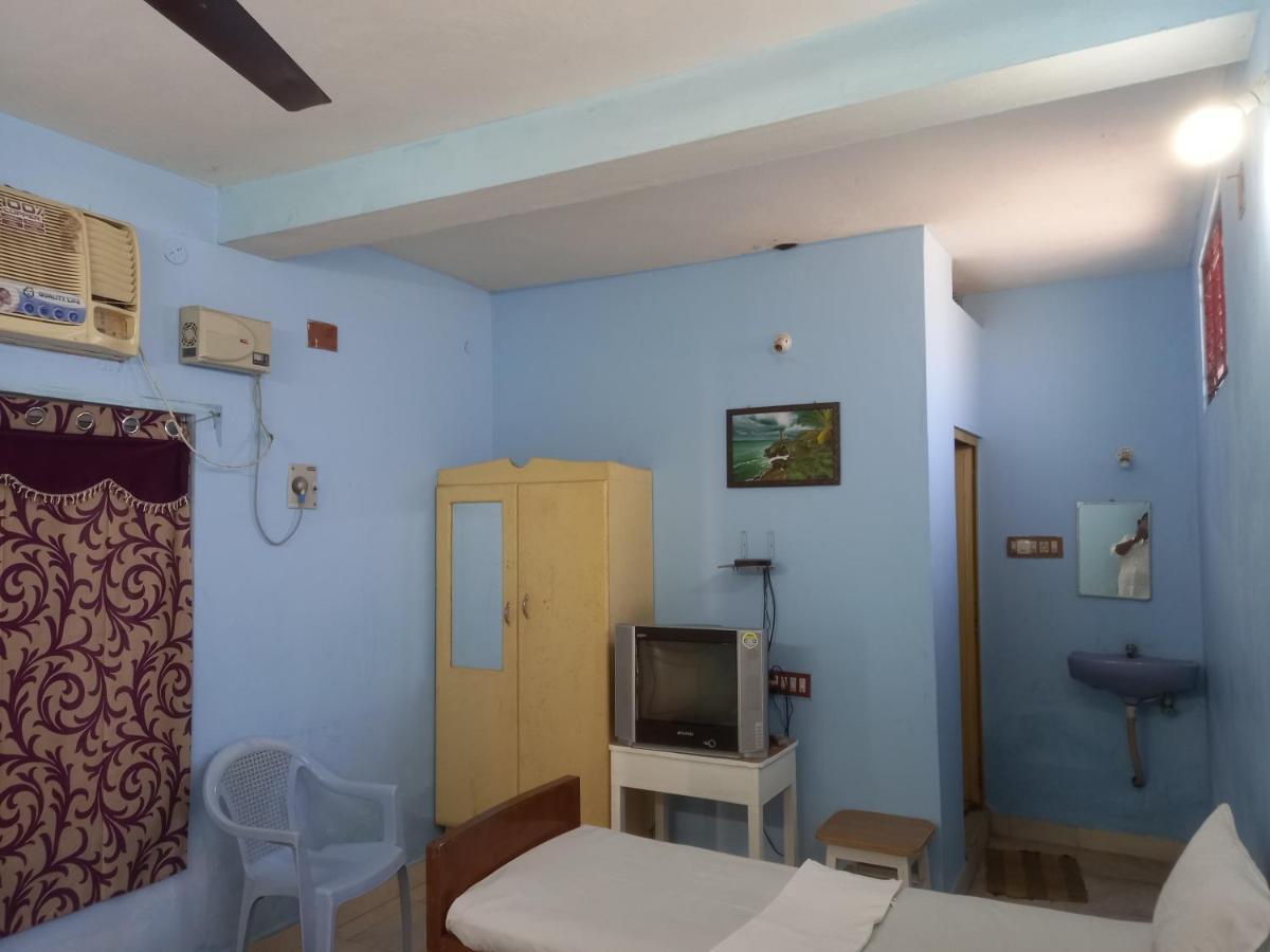 צ'ידמבראם Parisha Residency- Temple Side Hotel מראה חיצוני תמונה
